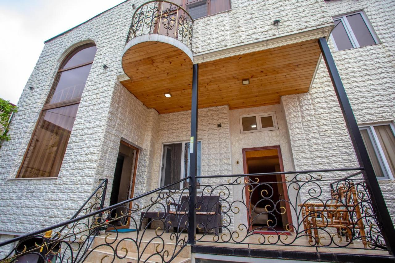 Hotel Vladi Kutaisi Exterior foto